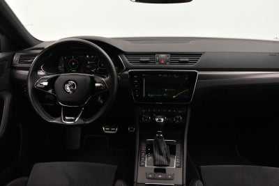 Skoda Superb TSi iV Sportline DSG