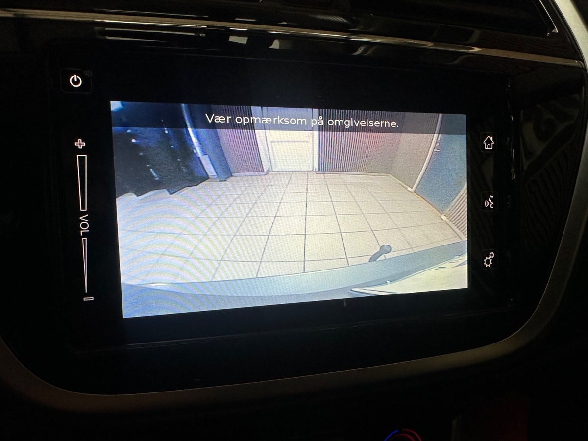 Suzuki S-Cross mHybrid Adventure