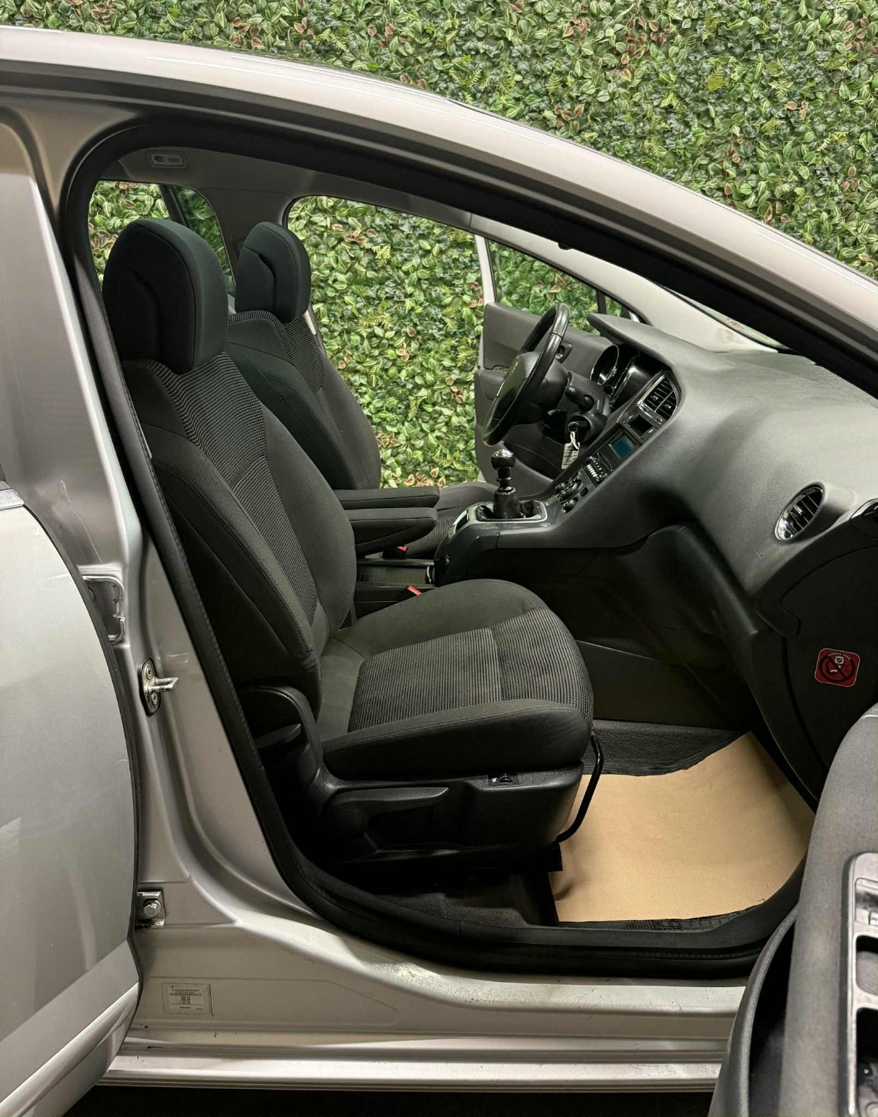 Billede af Peugeot 5008 1,6 HDi 114 Style 7prs