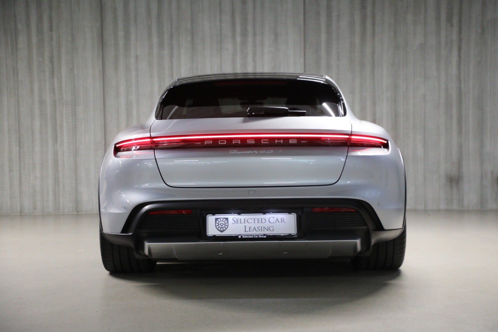 Porsche Taycan 4S Performance+ Cross Turismo