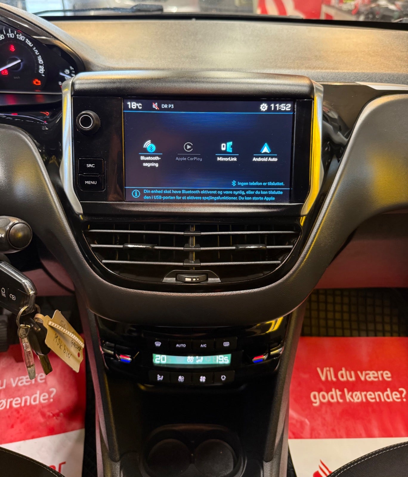 Billede af Peugeot 208 1,2 e-THP 110 Active