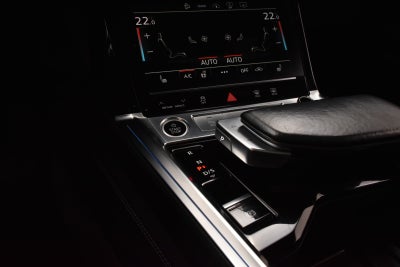 Audi e-tron S-line quattro