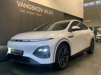 Xpeng G6  Performance 5d