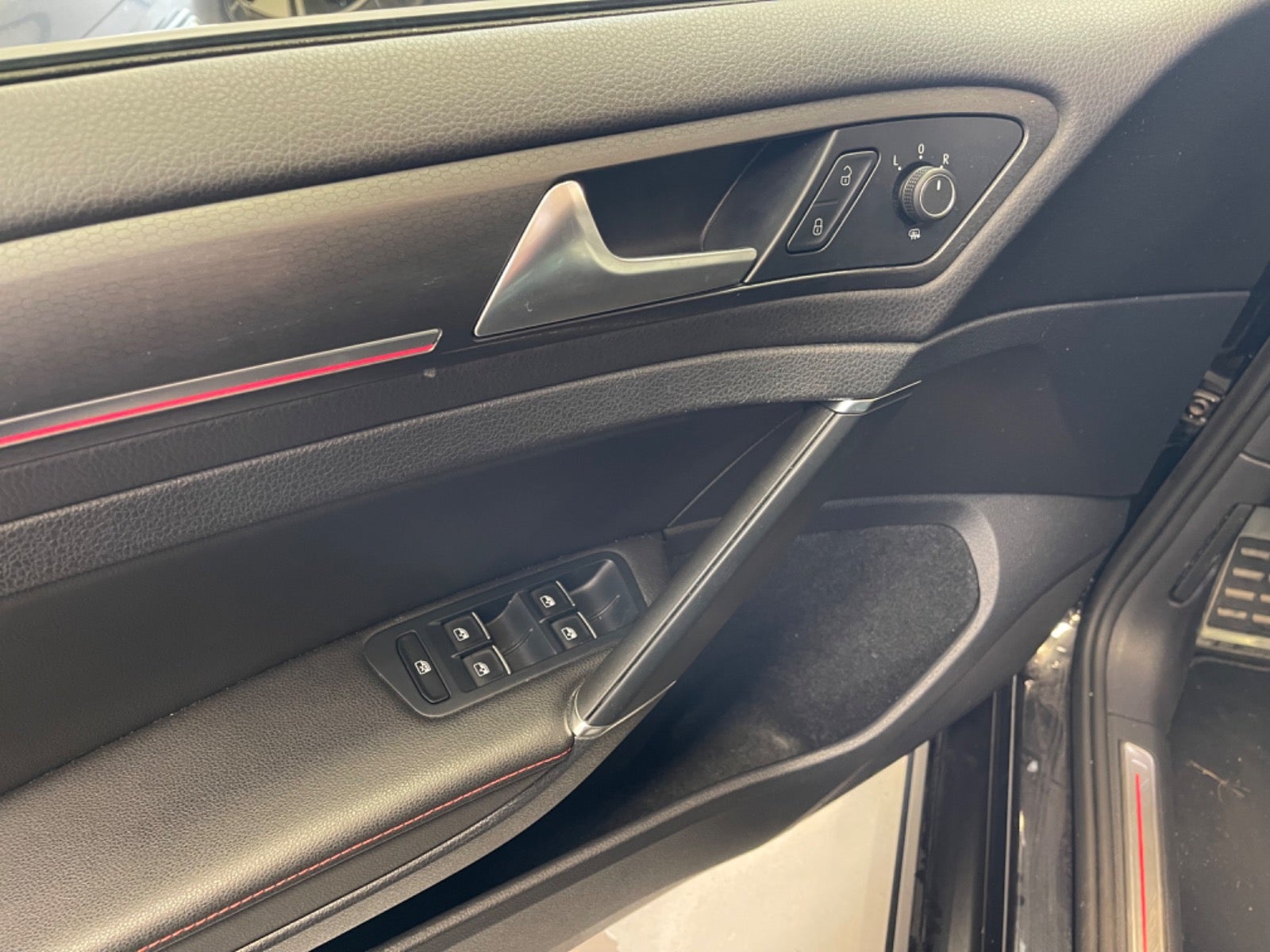 Billede af VW Golf VII 2,0 GTi DSG