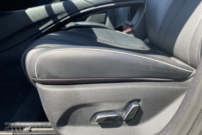 BYD Dolphin Comfort