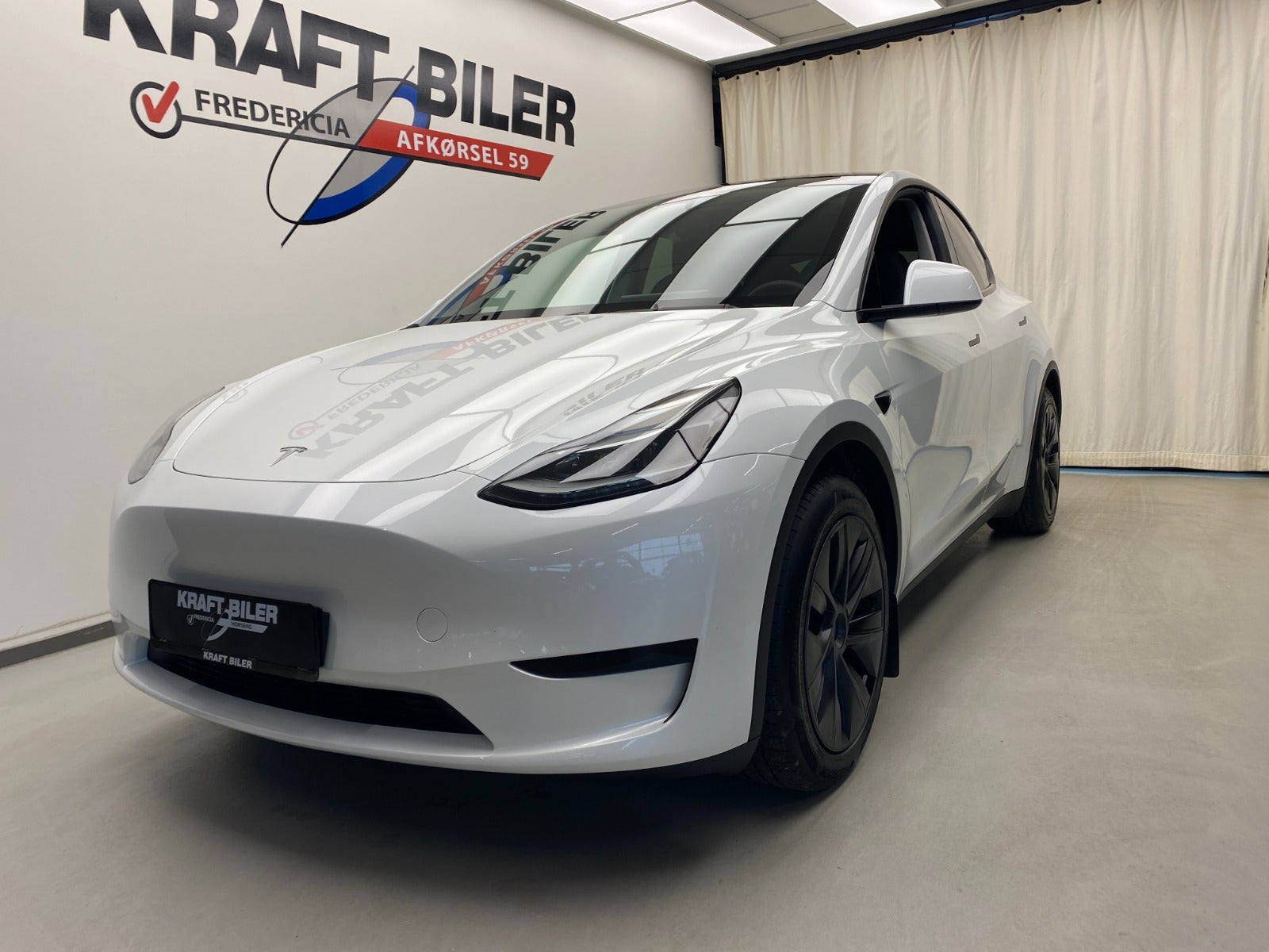 Billede af Tesla Model Y  RWD