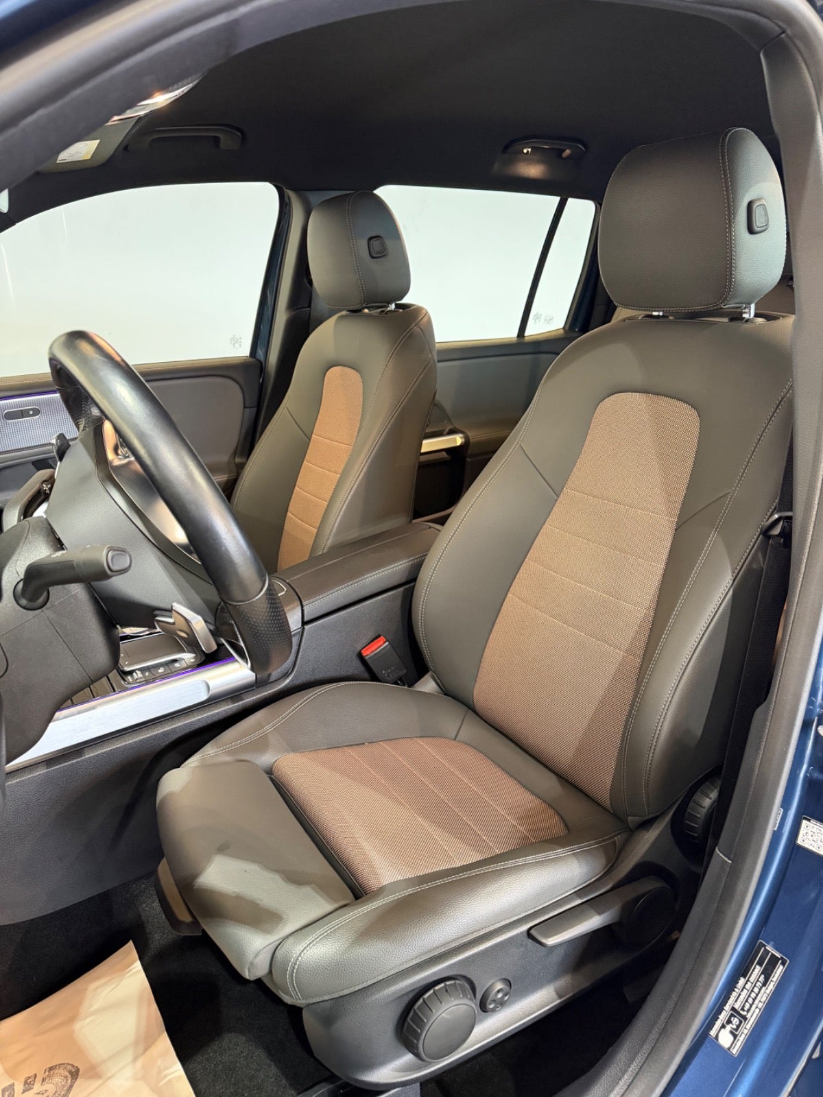 Mercedes EQB250+ Electric Art 7prs