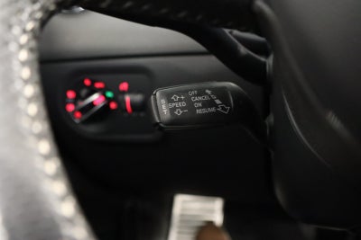 Audi TT TFSi 211 Roadster quattro S-tr.