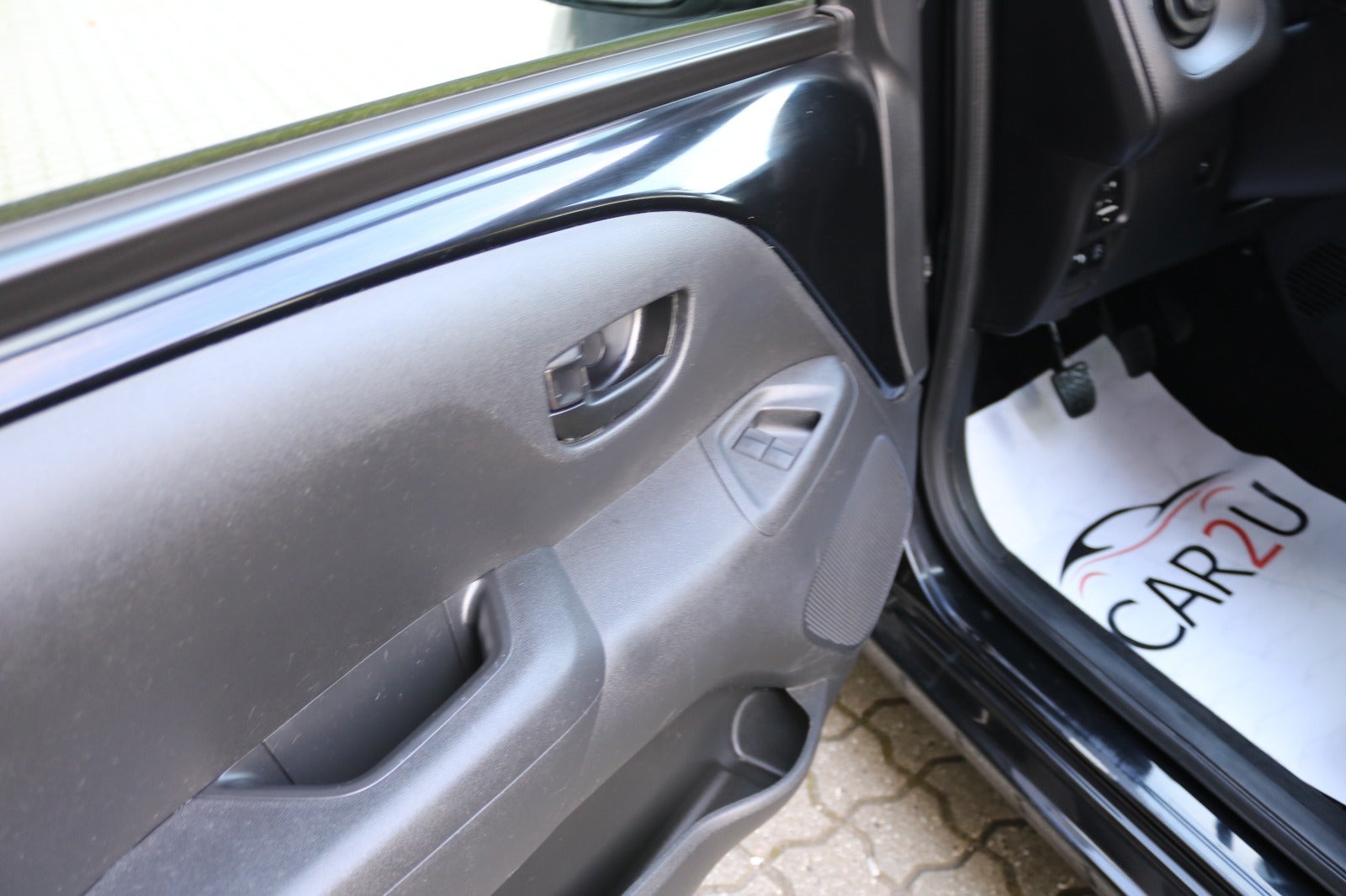 Citroën C1 VTi Shine Limited