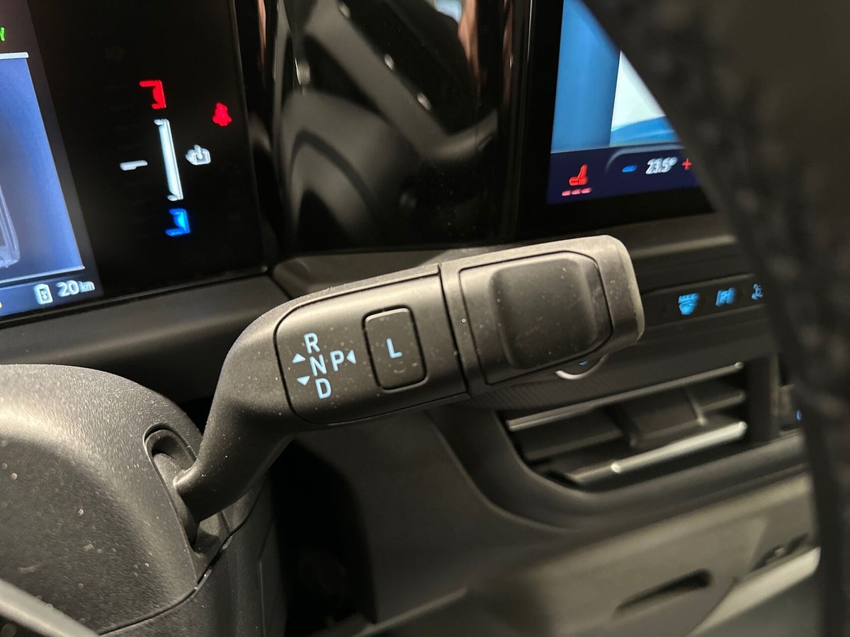 Ford E-Transit Custom 320L Limited billede 15