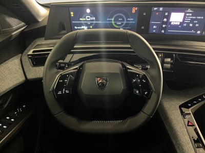 Peugeot e-5008 Allure Van