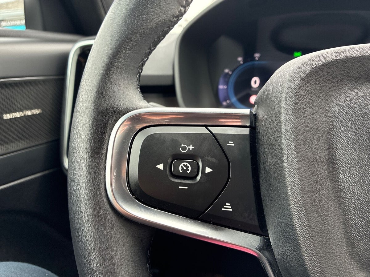 Volvo EX40 Twin Black Edition billede 17