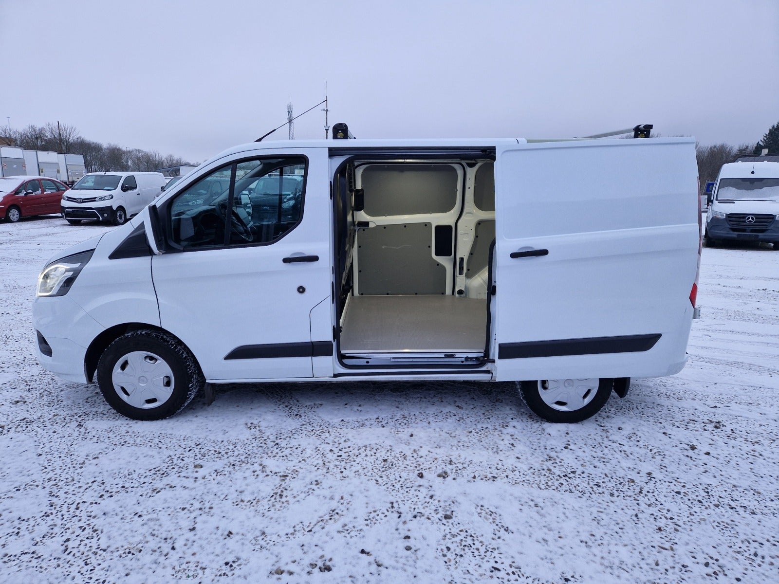 Billede af Ford Transit Custom 320S 2,0 TDCi 130 Trend