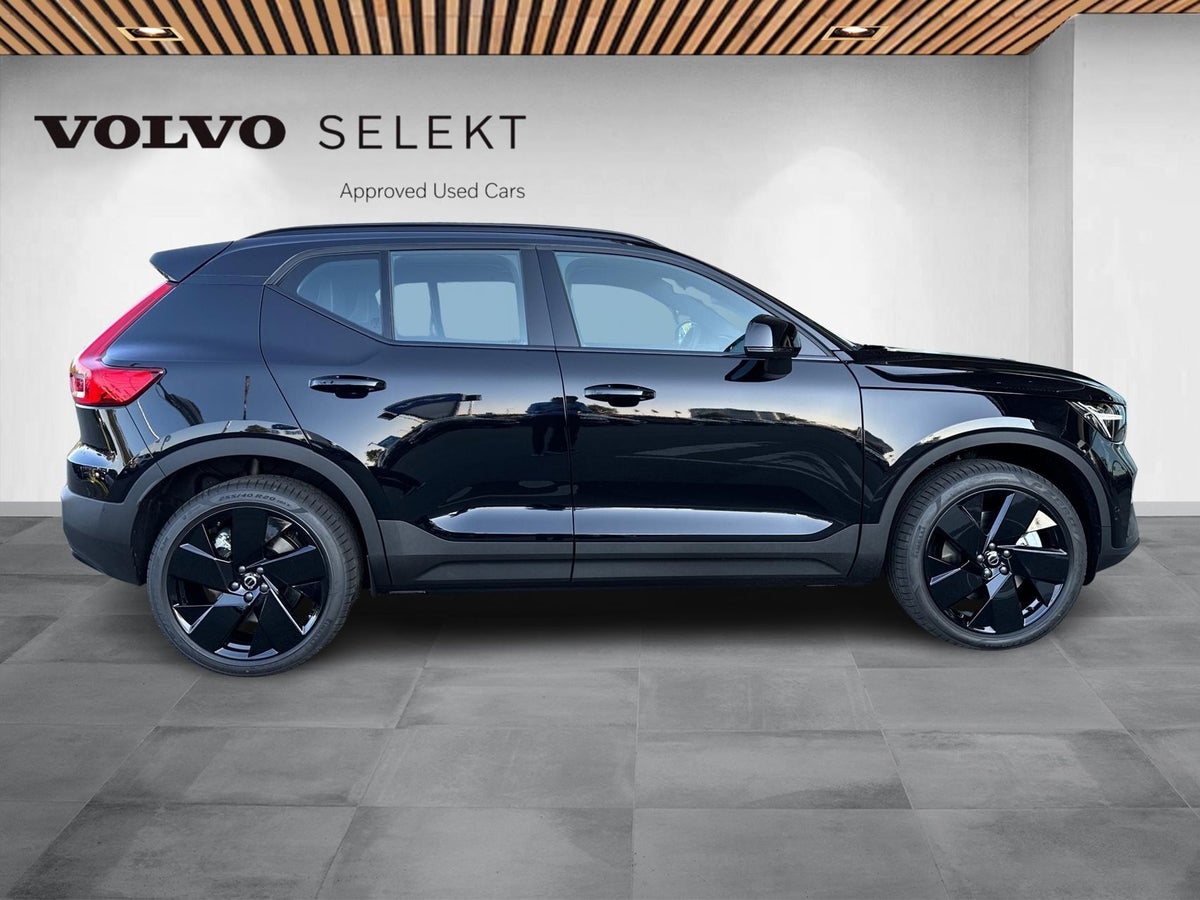 Volvo EX40 Extended Range Black Edition billede 6