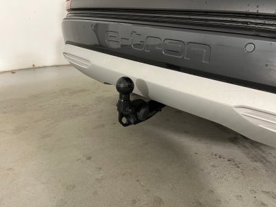 Audi Q4 e-tron Advanced Van