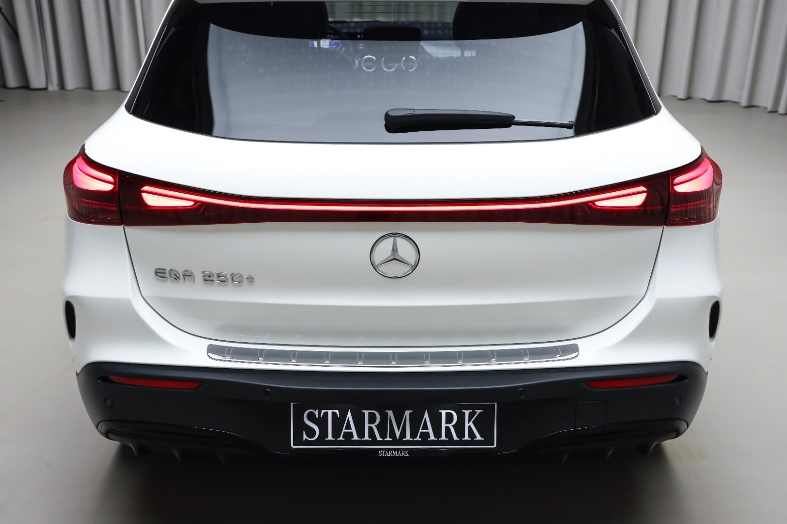 Mercedes-Benz EQA 250+