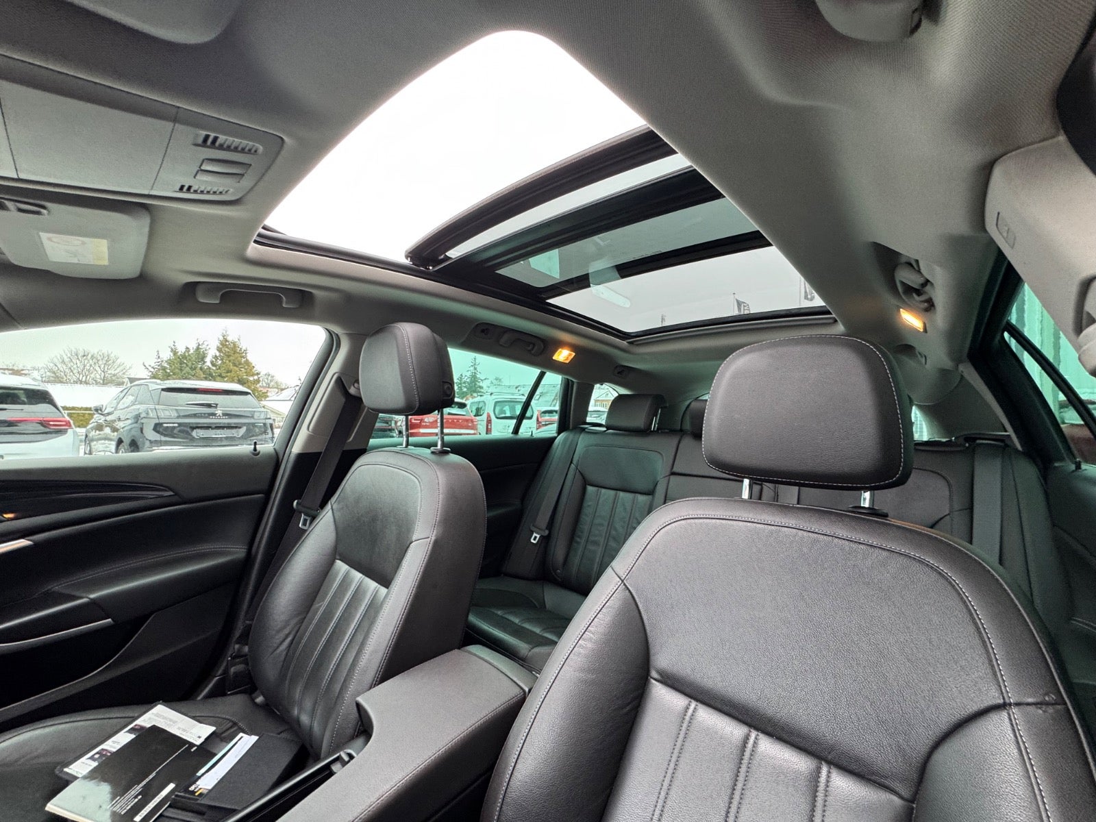 Billede af Opel Insignia 1,6 CDTi 136 Cosmo Sports Tourer aut.