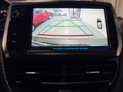 Peugeot 208 PureTech 82 Allure Sky