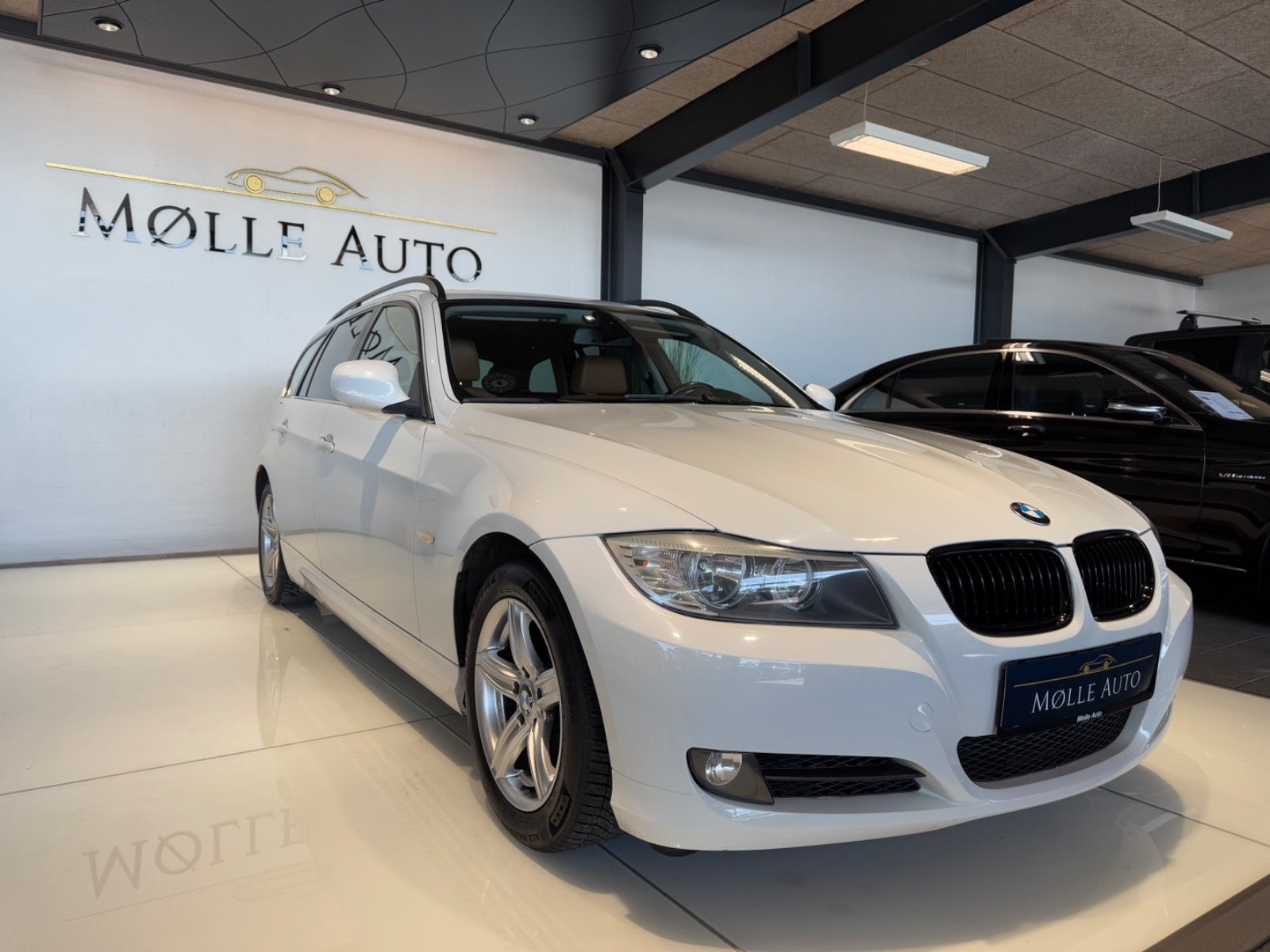 Billede af BMW 325i 3,0 Touring Steptr.