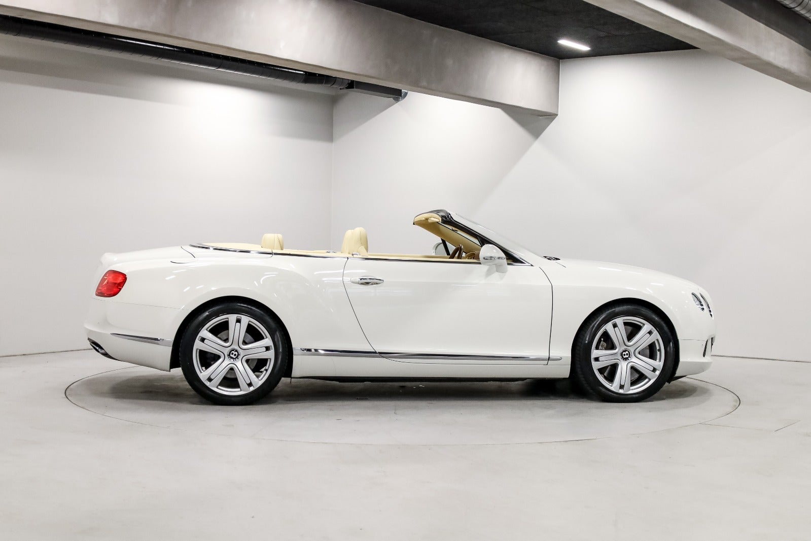 Bentley Continental GTC 6,0 W12 aut.