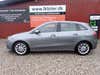 Mercedes B200 d  thumbnail