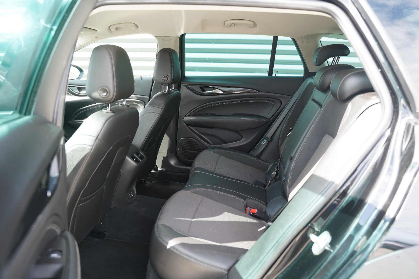 Billede af Opel Insignia 2,0 CDTi 170 Country Tourer aut.