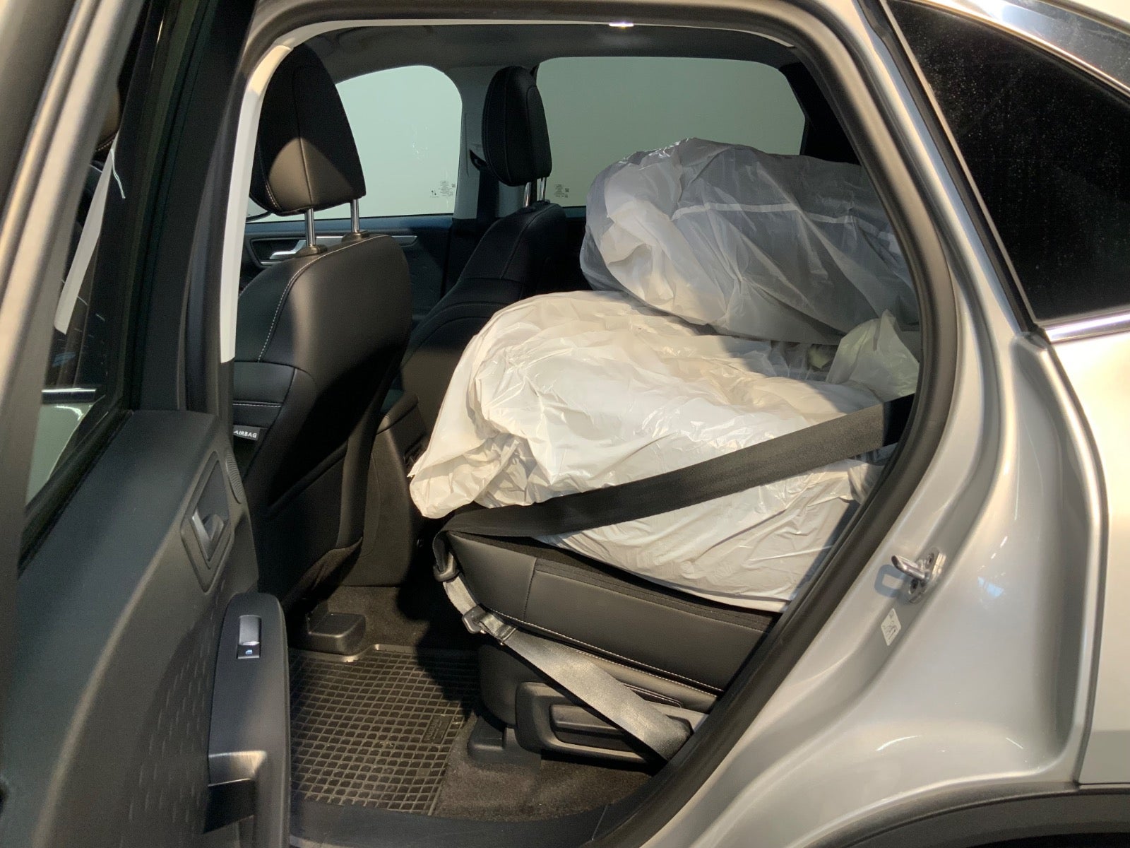 Ford Kuga (7/8)