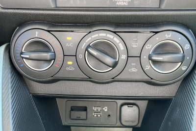 Mazda 2 e-SkyActive-G Centre-Line