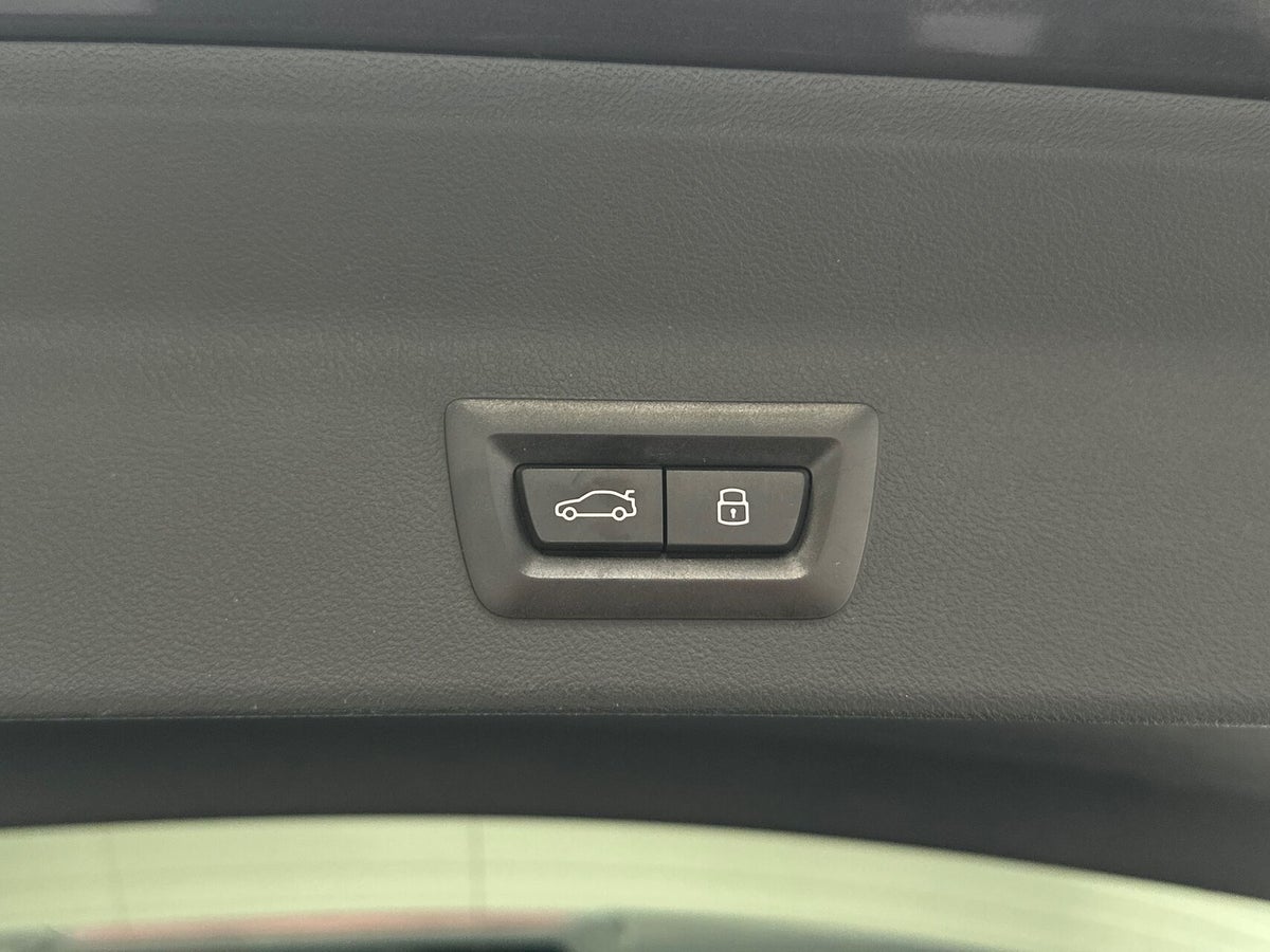 BMW iX3 Charged M-Sport billede 19