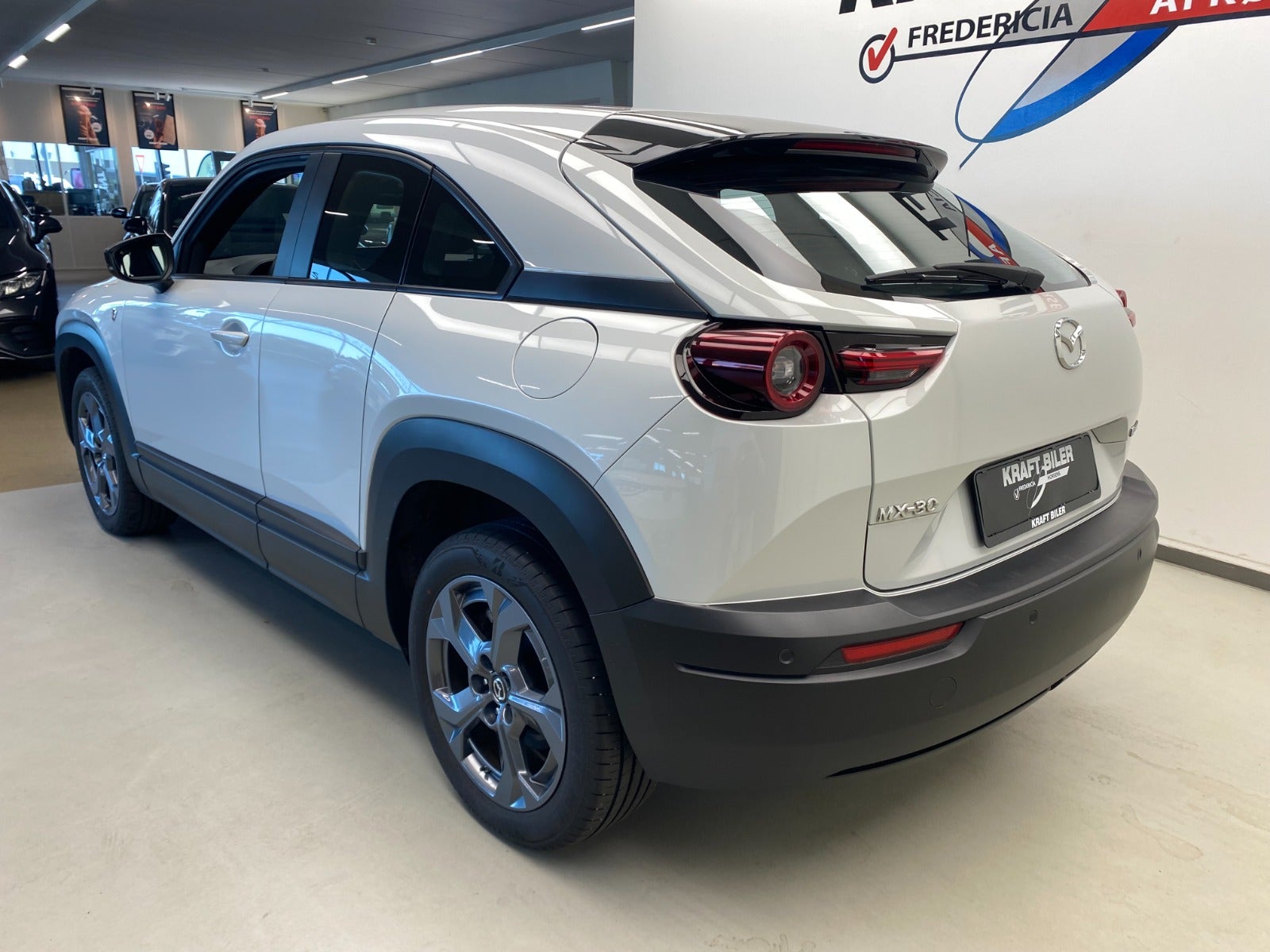Billede af Mazda MX-30 0,8 e-SkyActiv R-EV Exclusive-Line