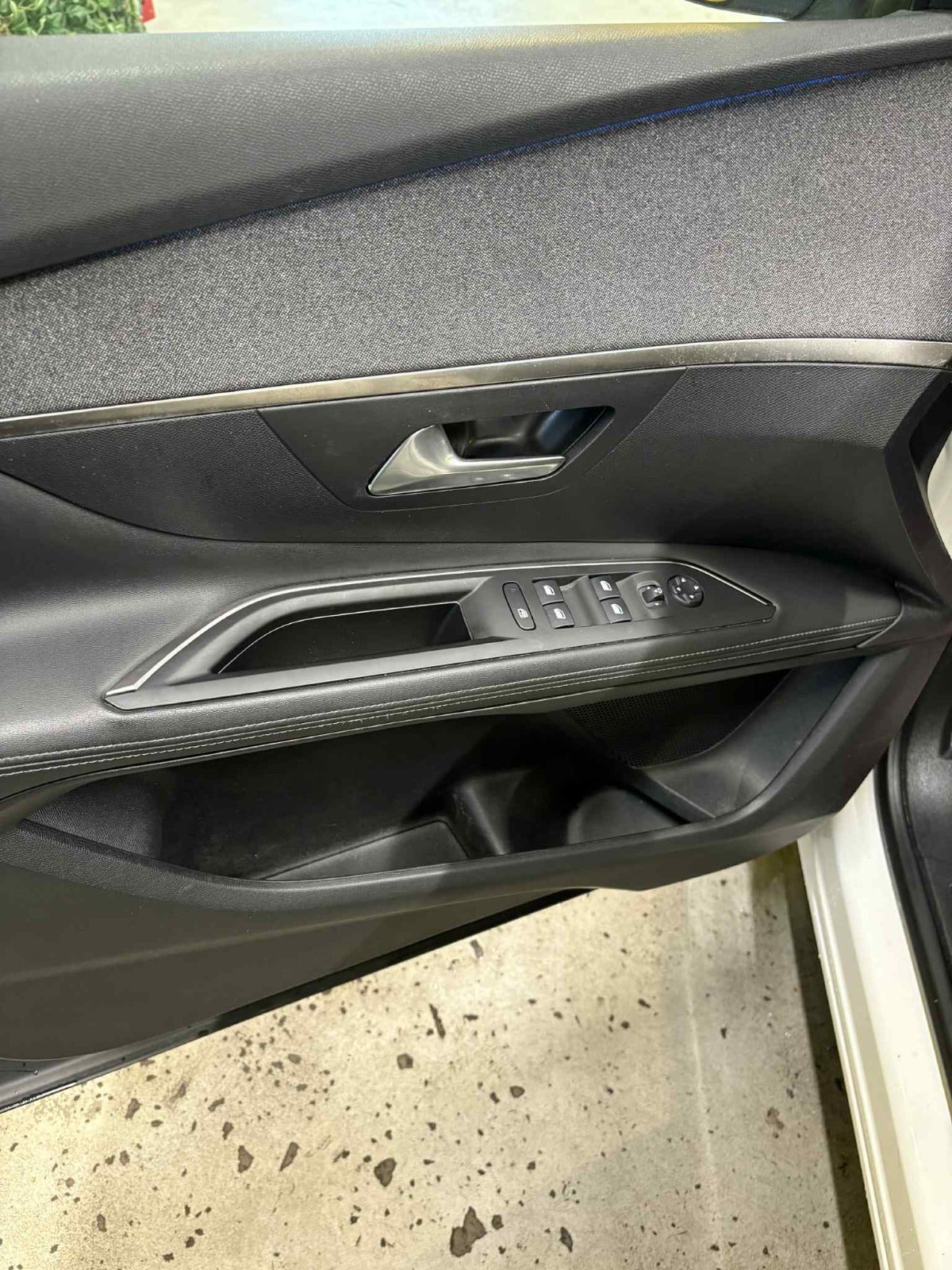Billede af Peugeot 3008 1,2 PureTech 130 Allure EAT8