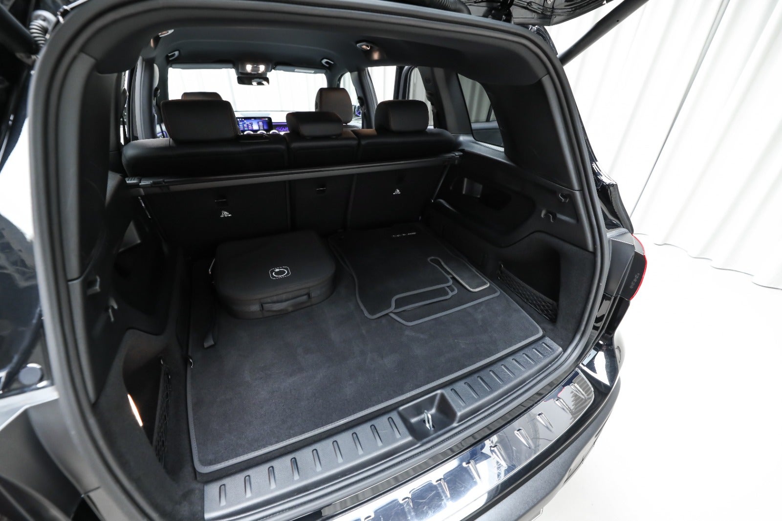 Mercedes-Benz EQB 250+