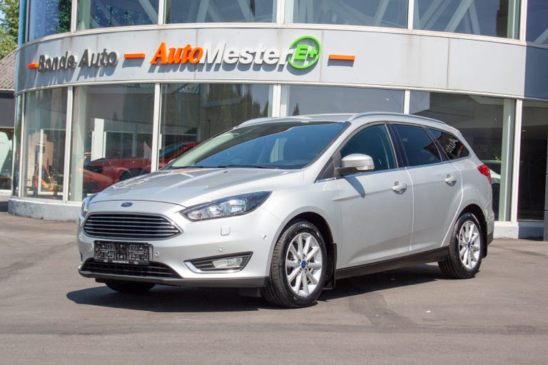 Ford Focus EcoBoost Titanium stc.
