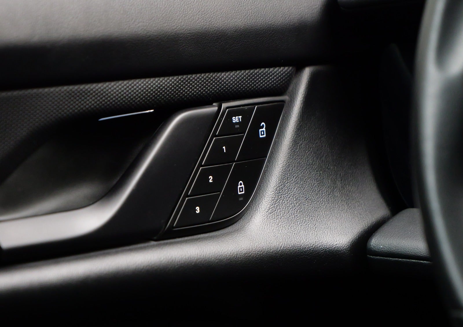 Porsche Taycan 4 Performance+ Cross Turismo