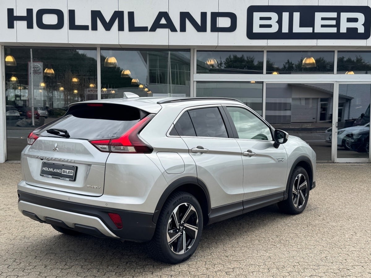 Mitsubishi Eclipse Cross PHEV Inform CVT 4WD