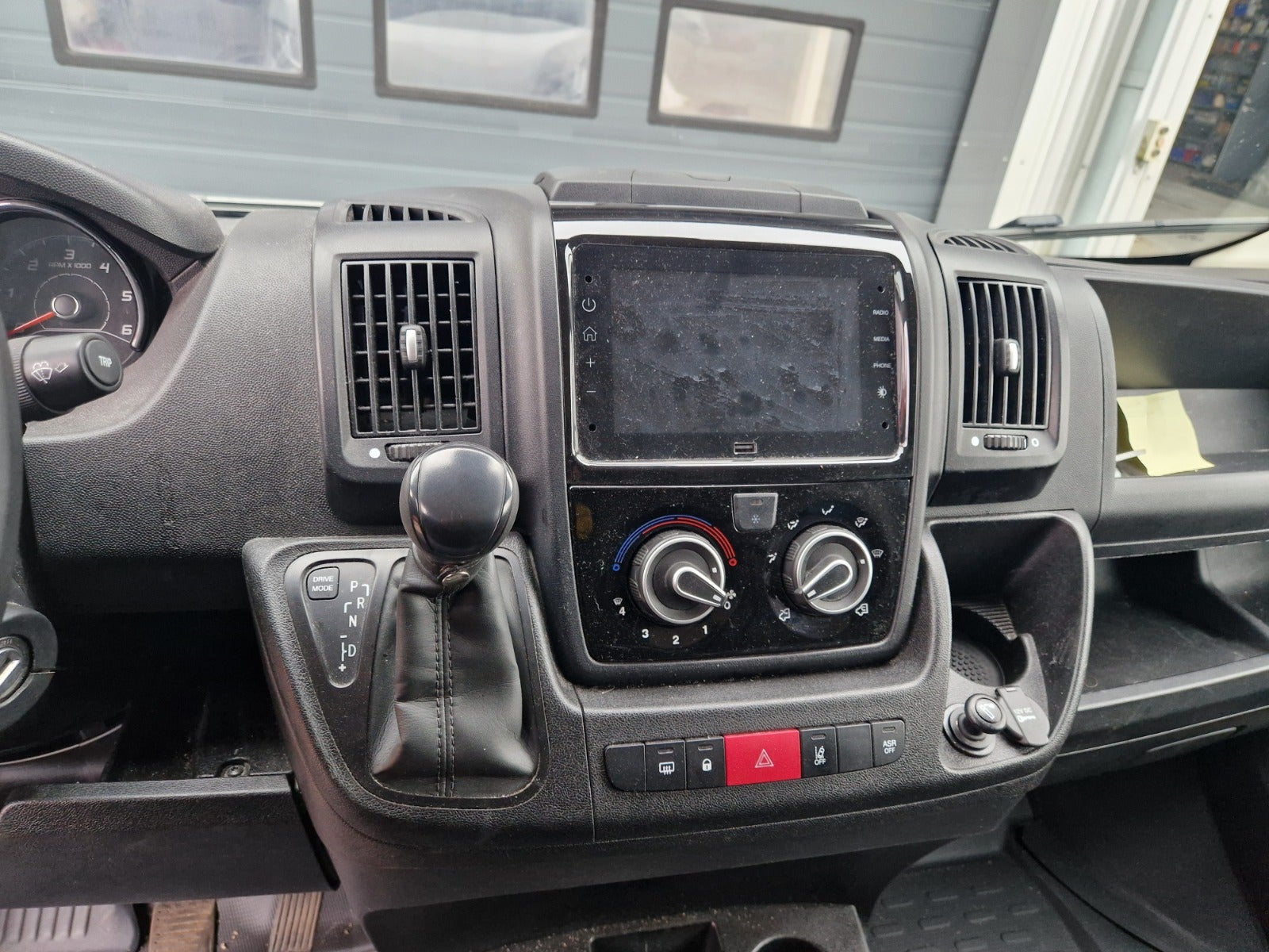 Billede af Fiat Ducato 35 Maxi 2,2 MJT 160 Kassevogn L3H2 aut.