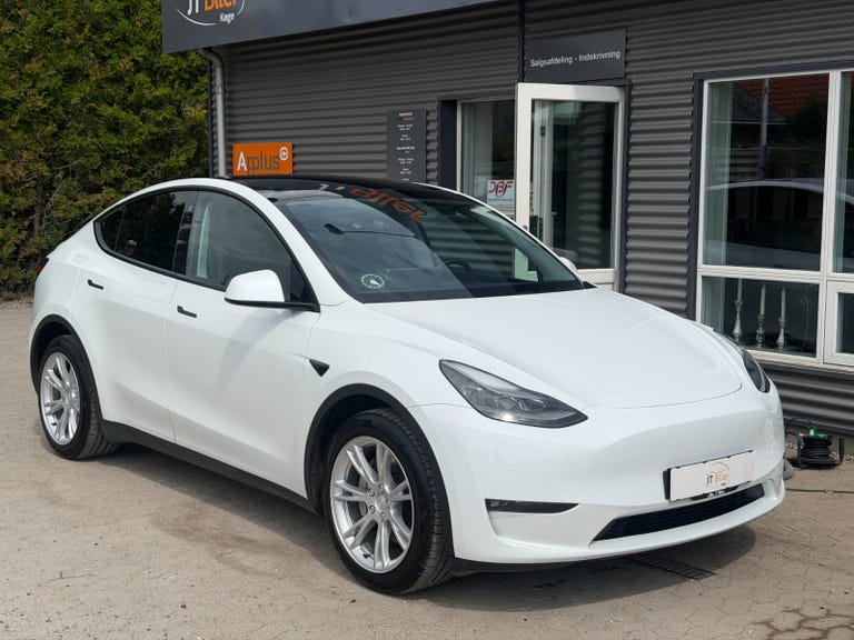Tesla Model Y Long Range AWD