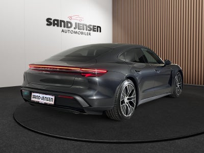 Porsche Taycan Performance+