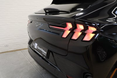 Ford Mustang Mach-E Premium Standard Range AWD
