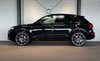 Audi Q5 TDi S-line Midnight Edition quattro S-tr. thumbnail