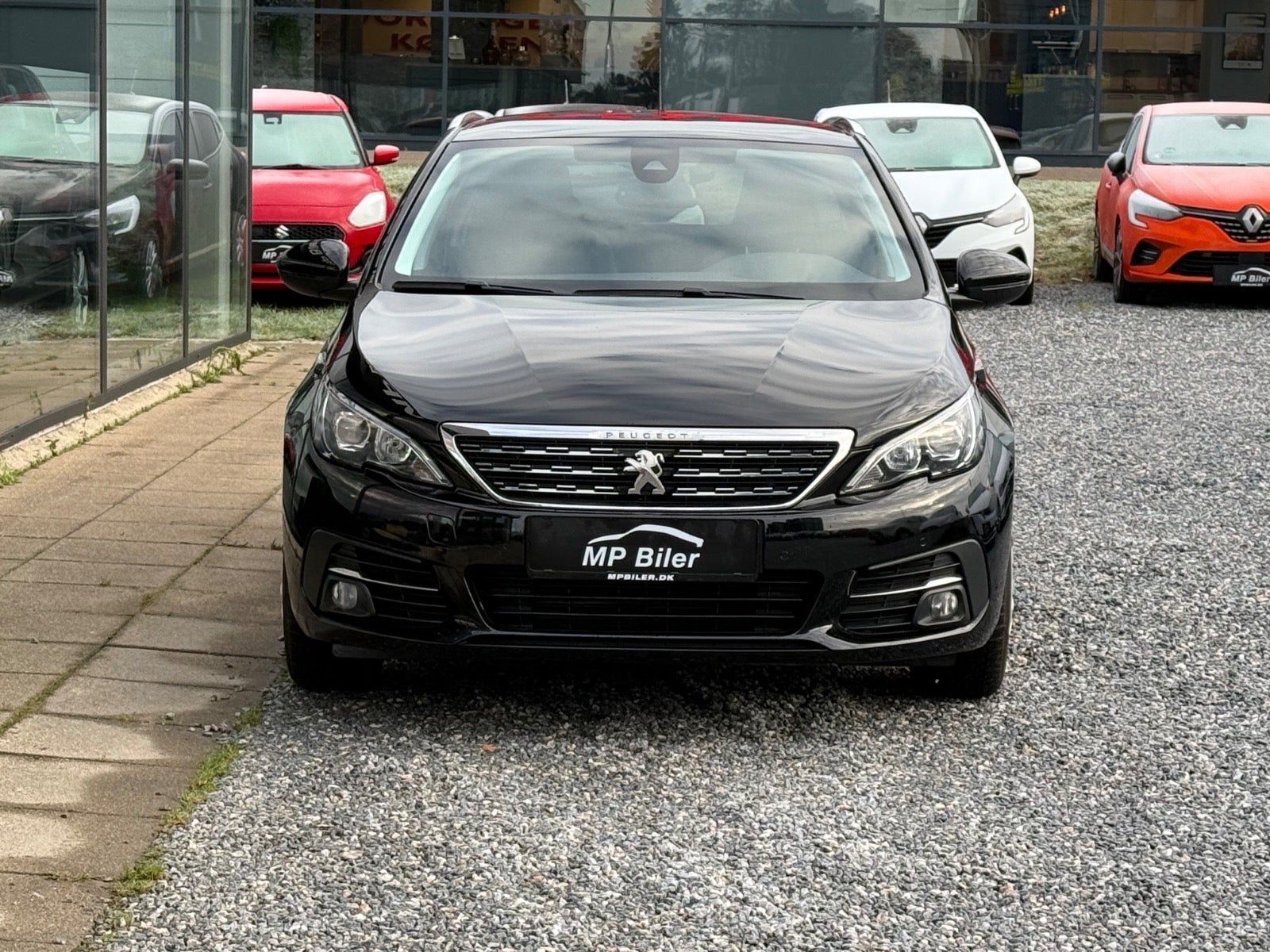 Billede af Peugeot 308 1,6 BlueHDi 120 Allure Sky SW