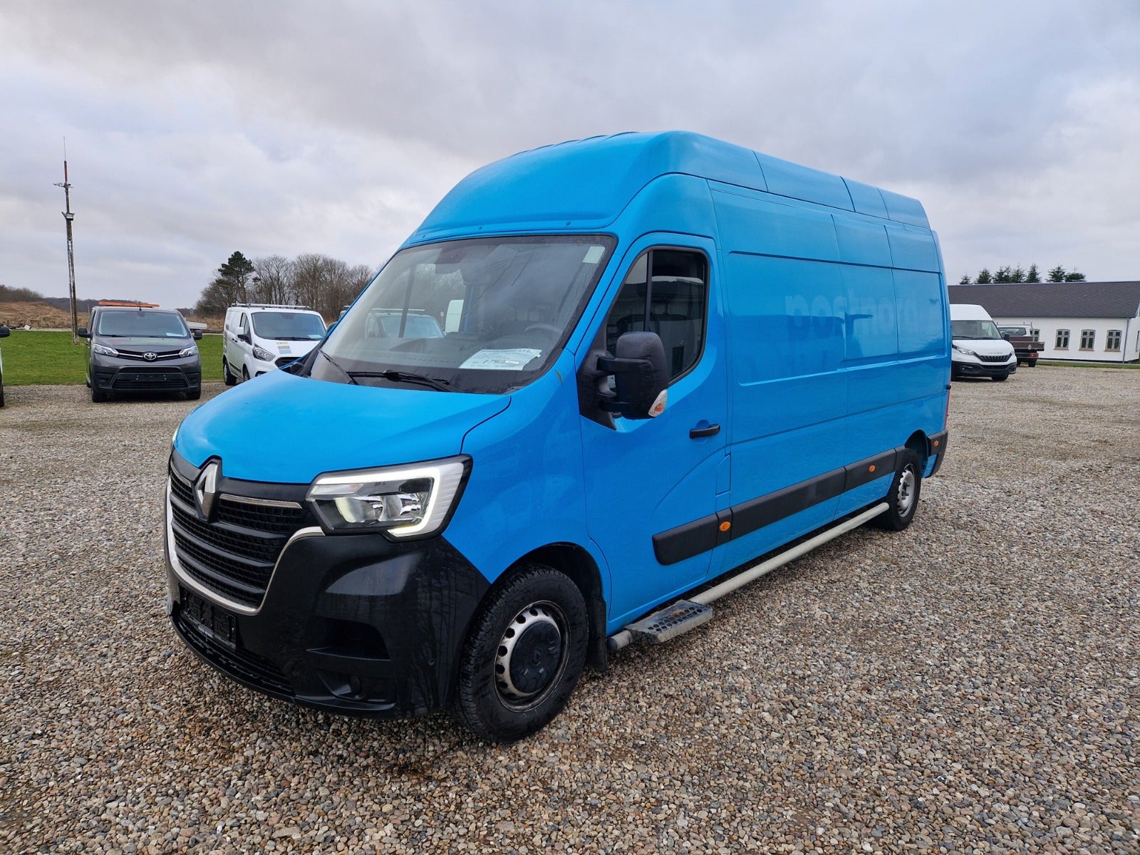 Billede af Renault Master IV T35 2,3 dCi 180 L3H3 Kassevogn aut.