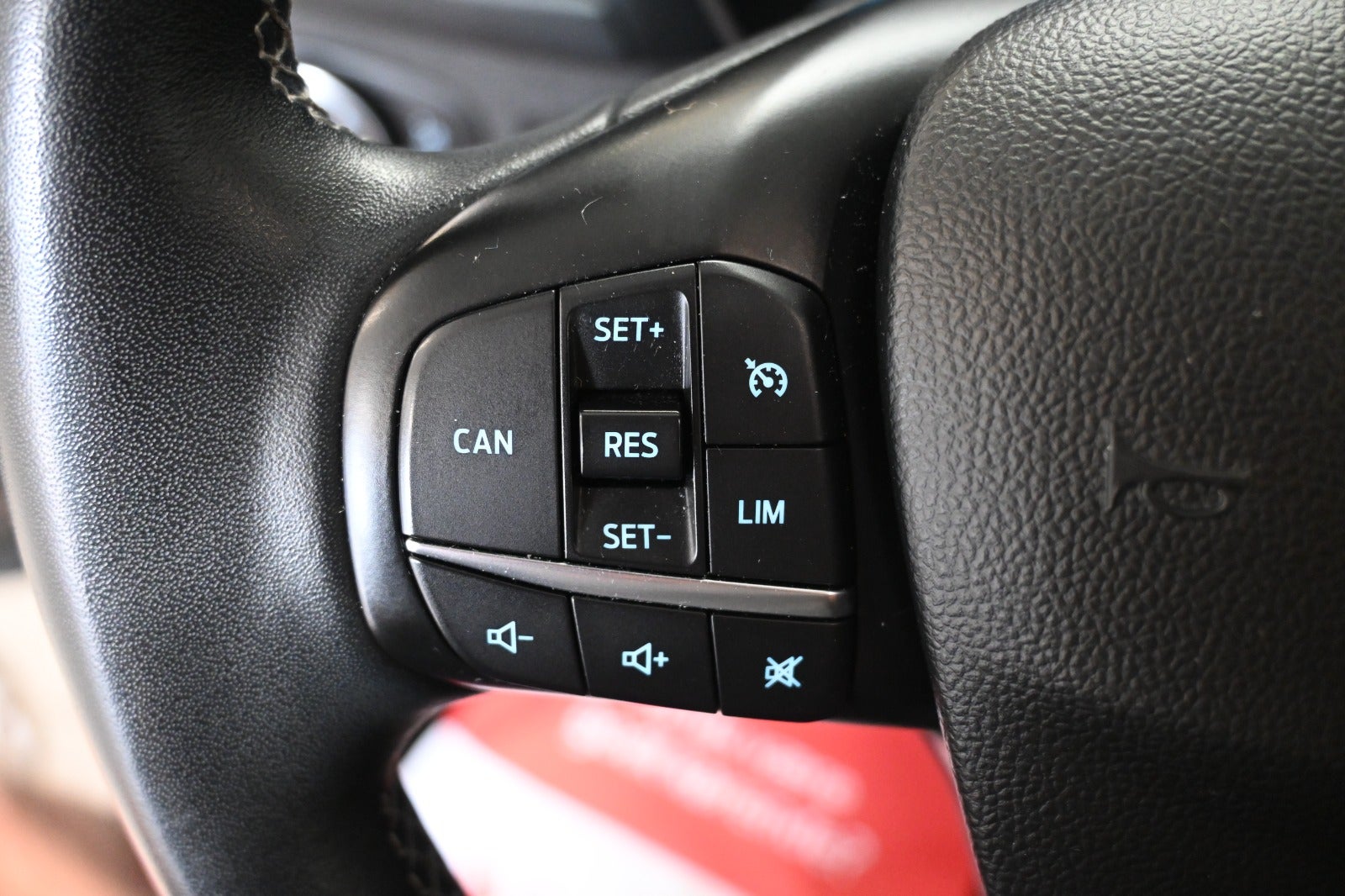 Ford Focus EcoBoost mHEV Titanium X stc.