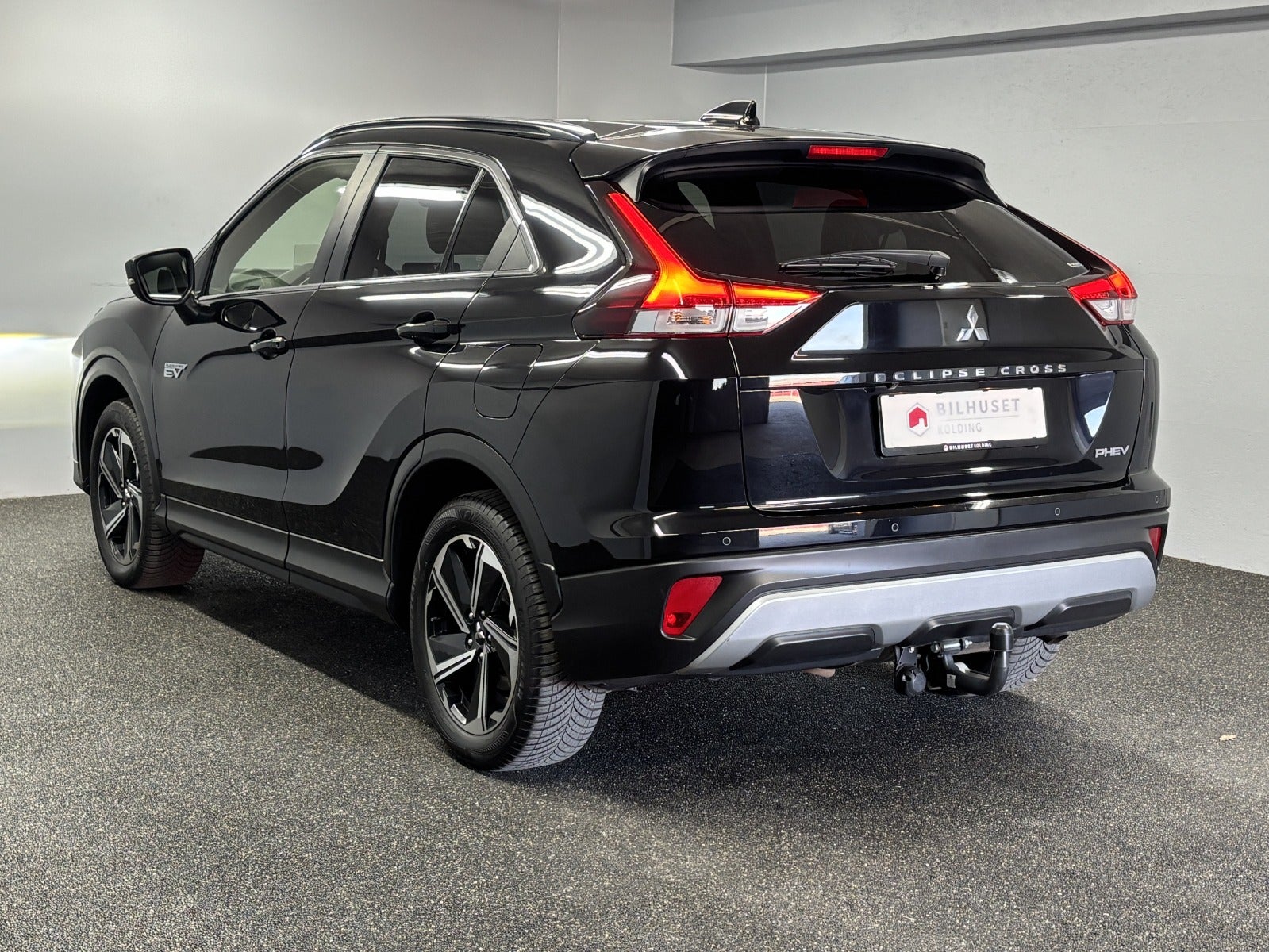 Billede af Mitsubishi Eclipse Cross 2,4 PHEV Invite CVT 4WD