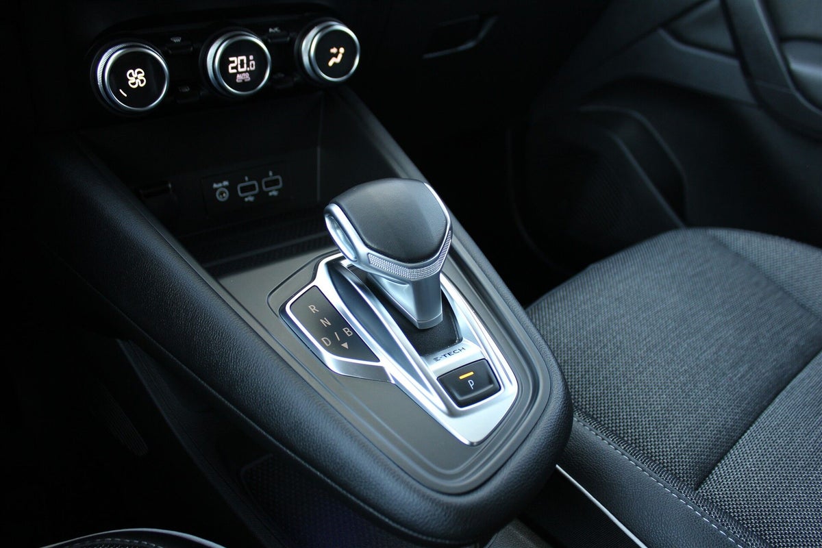 Renault Captur E-Tech Techno billede 16