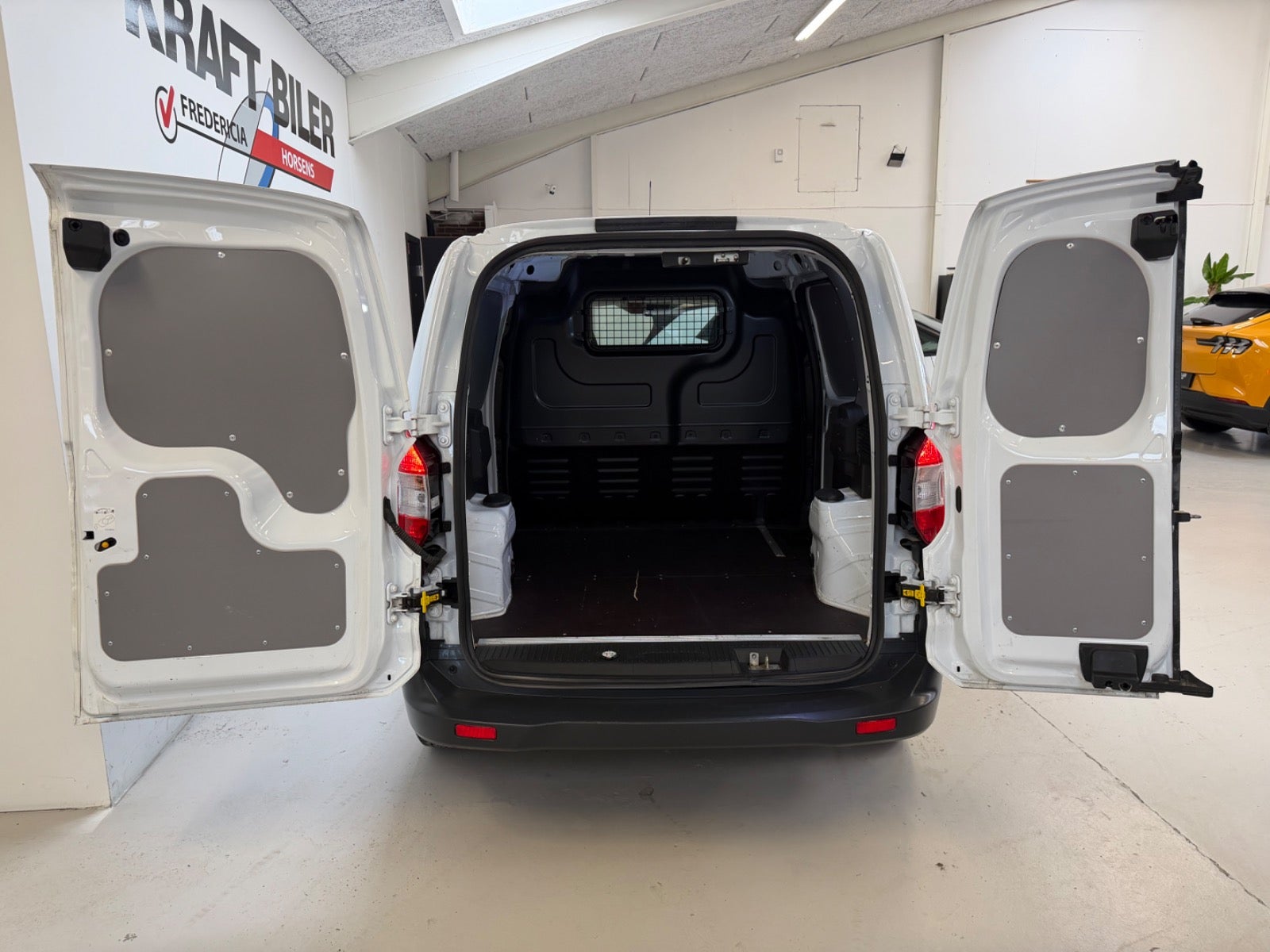 Billede af Ford Transit Courier 1,5 TDCi 75 Limited