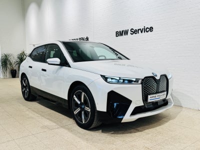 BMW iX xDrive40 Supercharged  