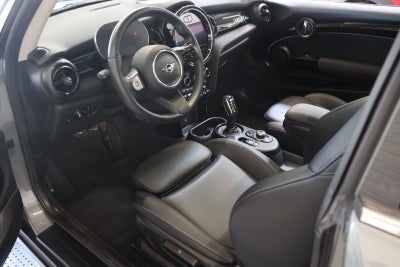 MINI Cooper SE Camden Edition