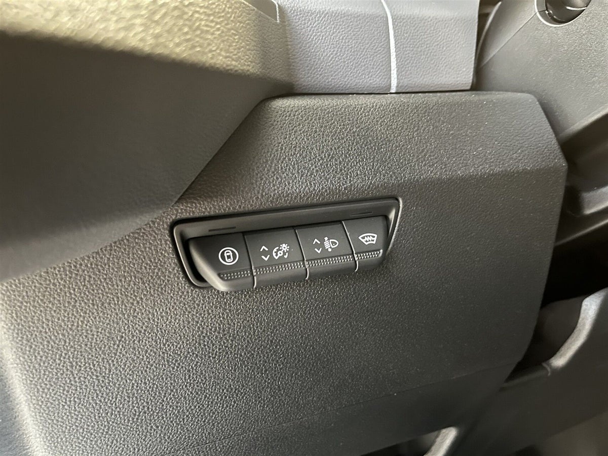 Renault Master V T35 E-Tech L2H2 Kassevogn Tekno billede 22