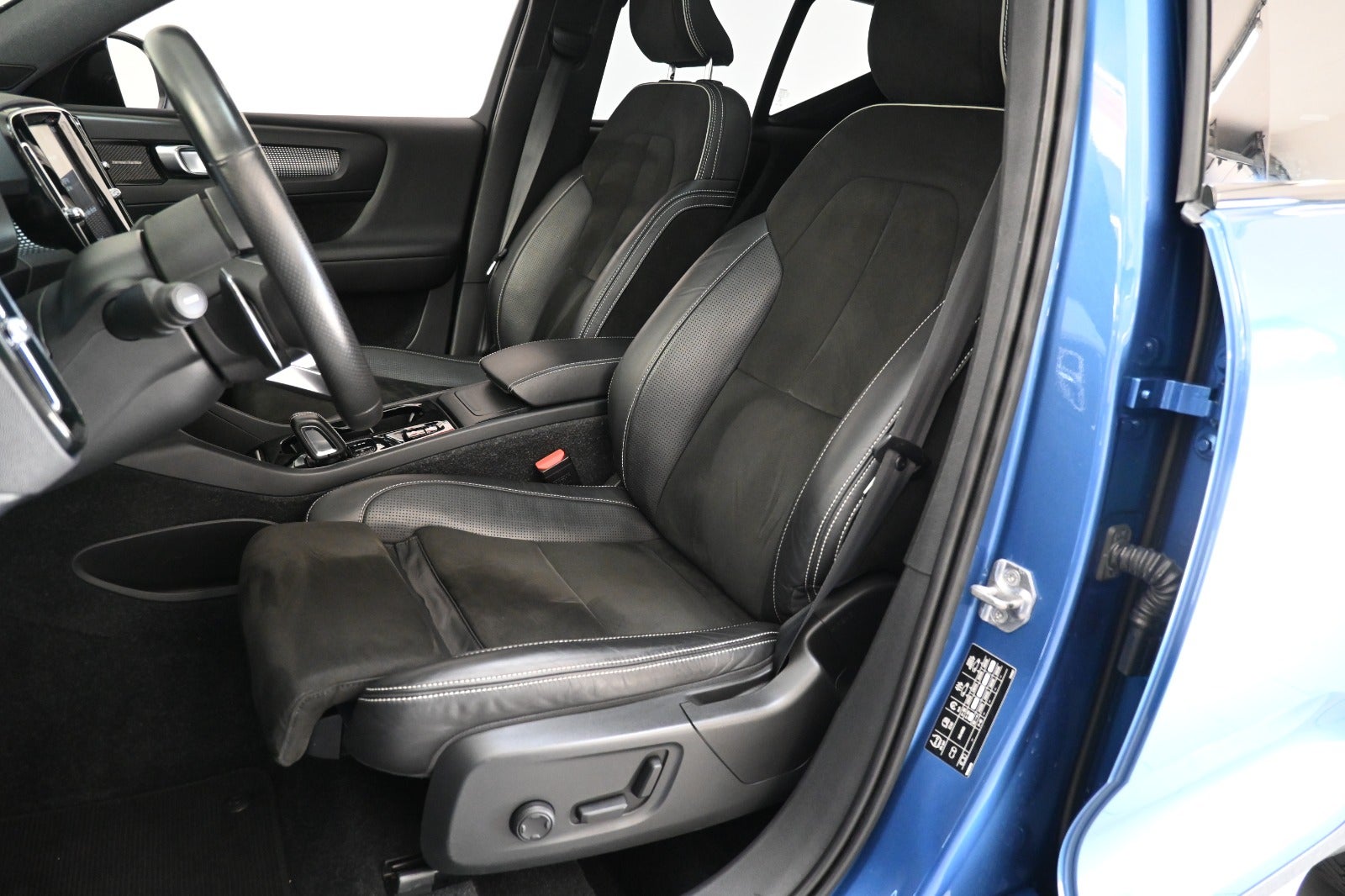 Volvo XC40 T5 250 R-Design aut. AWD